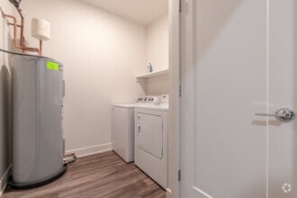 2BR, 2BA - 1200SF - Winding Springs Apartments and Townhomes