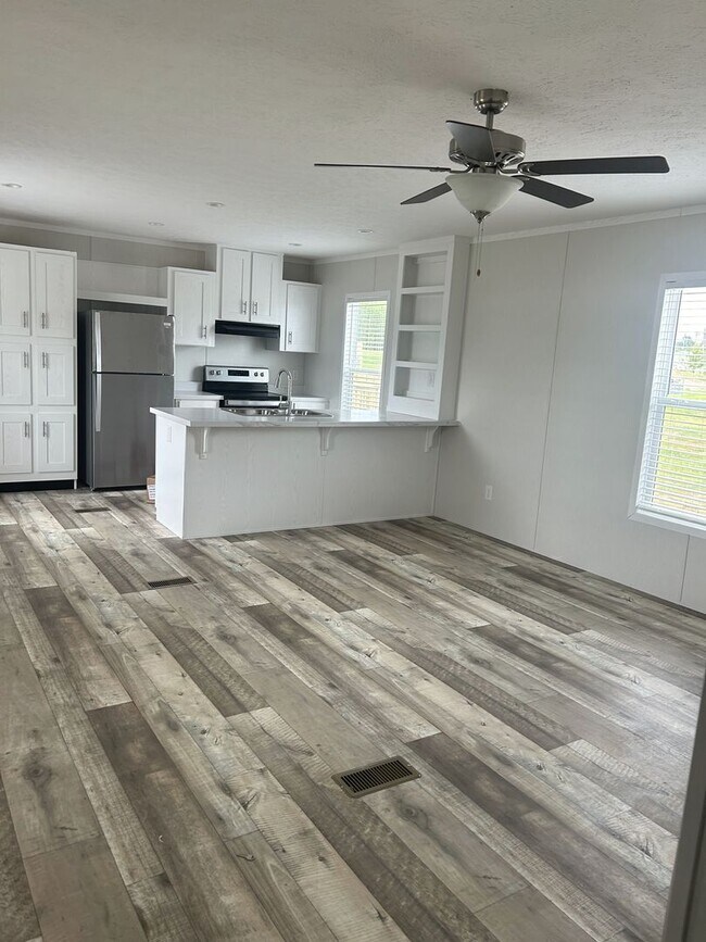 Foto del edificio - New Home! 3 Bedroom/2 Bath
