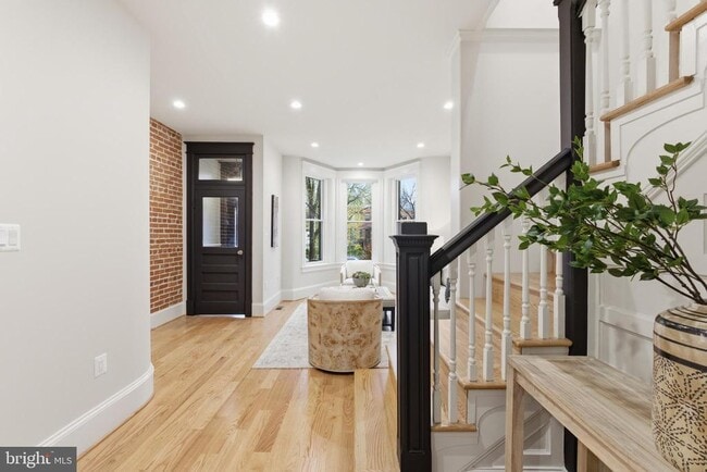 Building Photo - 1319 East Capitol St SE