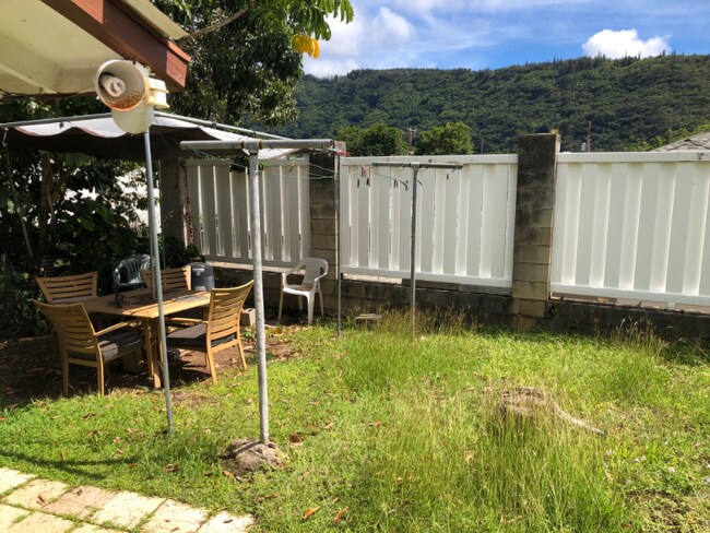 Foto del edificio - 2739 Hillside Ave