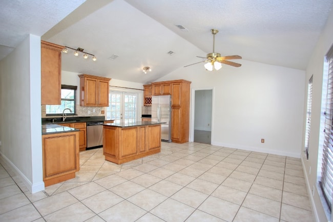 Building Photo - 2453 Sweetaire Ct