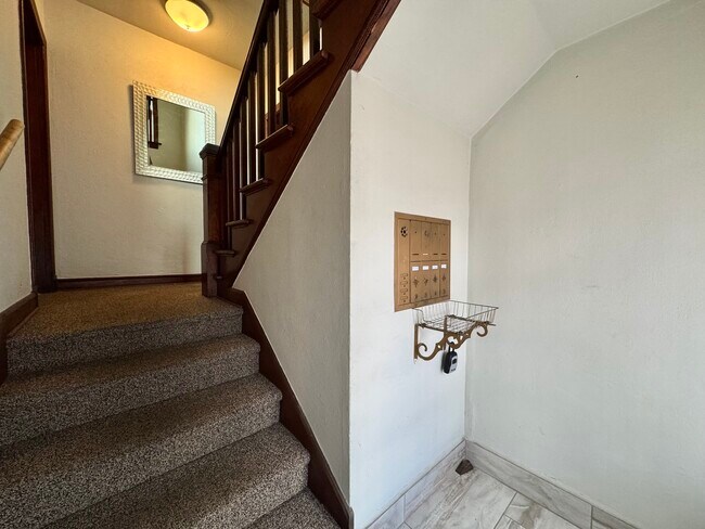 Foto del edificio - 3525-3527 Lawn Ave