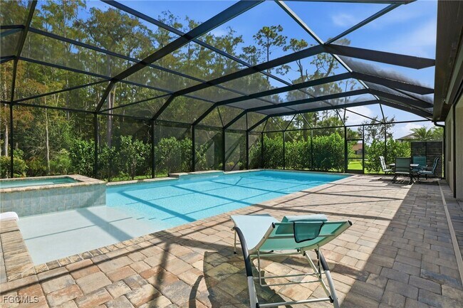 Foto del edificio - 11012 Castlereagh St