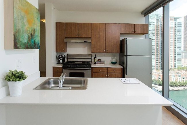 Foto del edificio - 355 W Wacker Dr