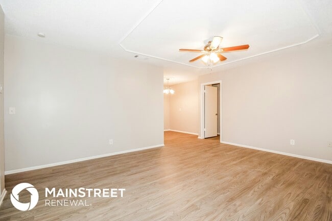 Foto del edificio - 107 Inwood Cir