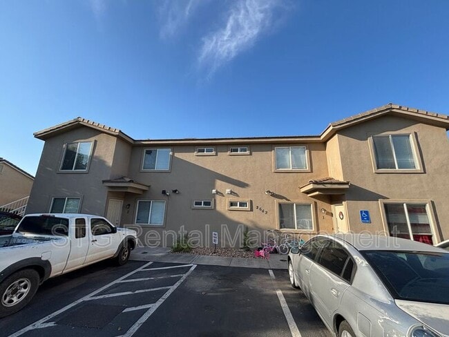 Building Photo - 2642 E 750 N