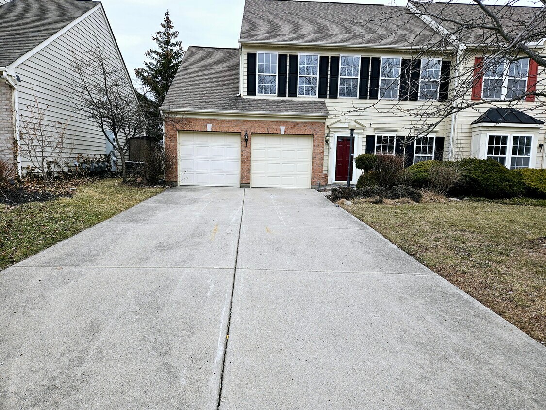 Primary Photo - 4161 Tangletree Ct