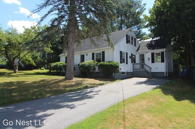 Building Photo - 3 br, 2 bath House - 19 Presnell St