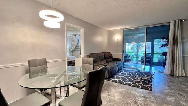 Foto del edificio - 16 Willowbrook Ln