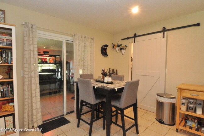 Foto del edificio - 1318 Vancouver Ave SE