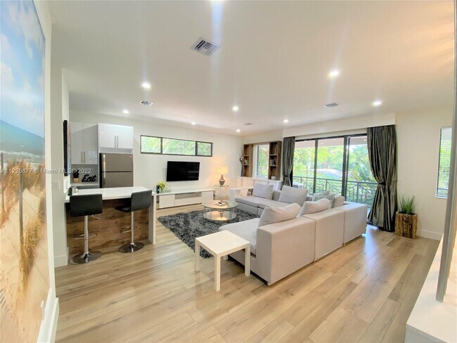 Foto del edificio - 802 SW 14th Ave