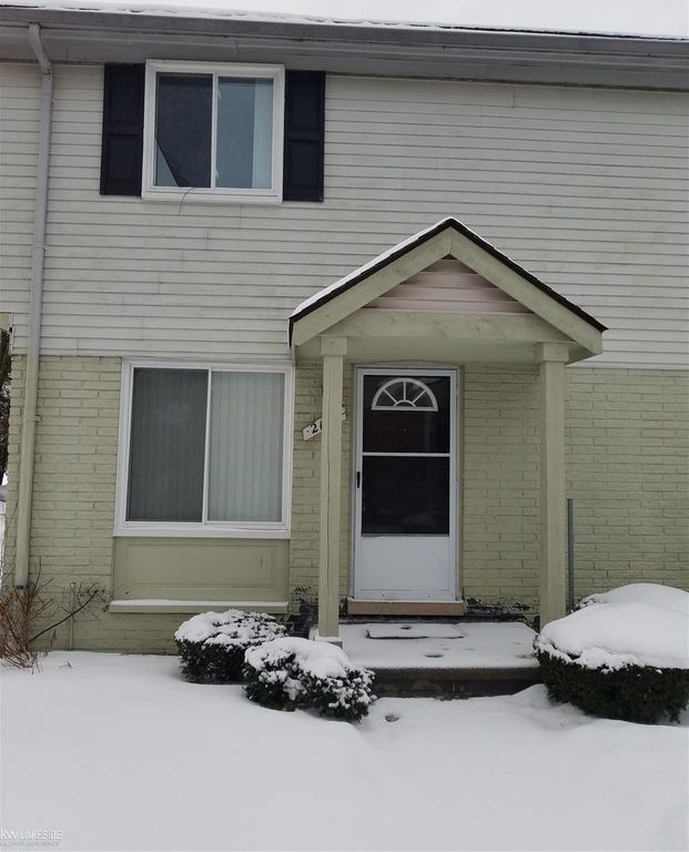 Primary Photo - 2144 Orchard Crest St