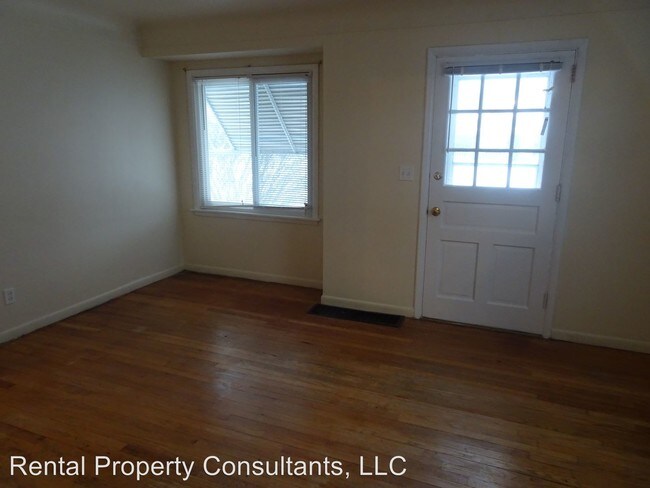 Building Photo - 410 Fairfield Ave NW