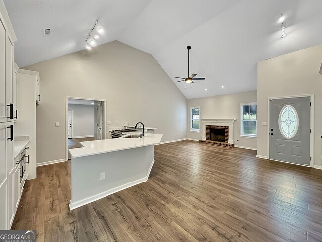 Building Photo - 77 Paces Landing Way