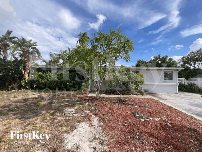 Building Photo - 1500 NW 43rd St