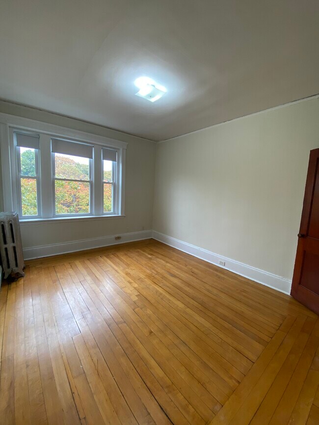 Foto del edificio - 1601 Beacon St