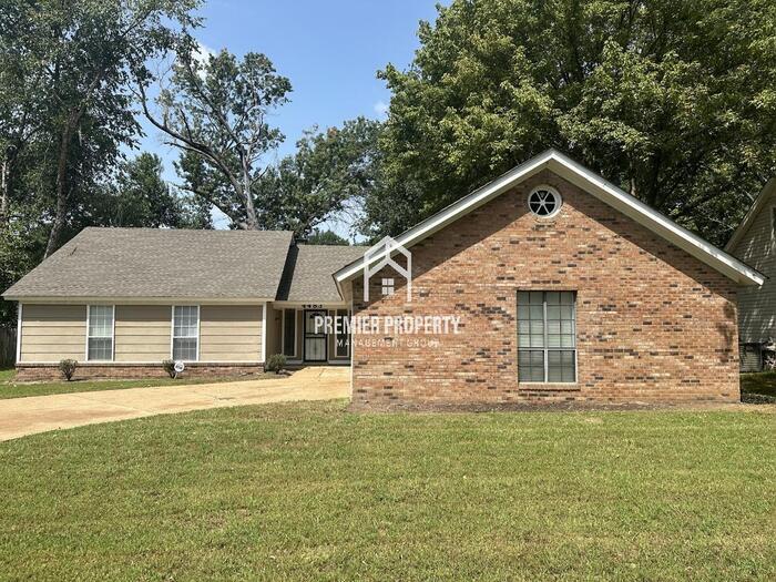 Foto principal - 4483 Grinstead Cove