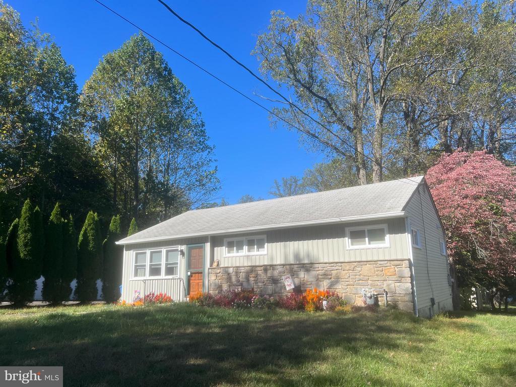 Foto principal - 518 Media Line Rd