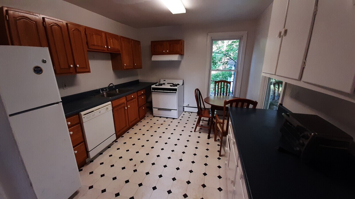 Foto principal - 311 S Aurora St