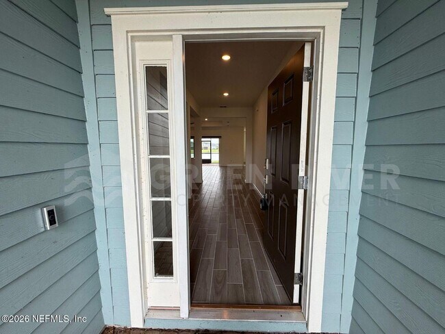 Foto del edificio - 2717 White Cedar Ln