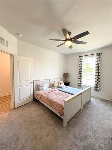 Foto del edificio - 1527 Overlook Ct