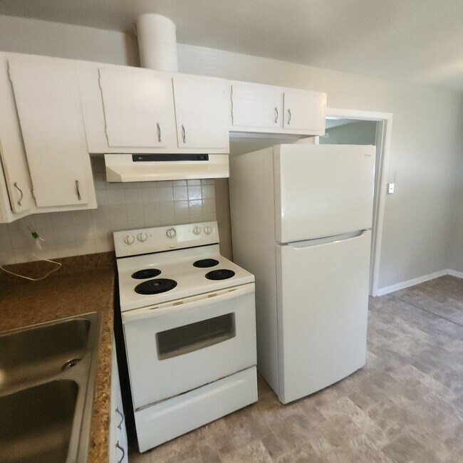 Foto del edificio - Small 2 Bedroom, 1 Bath House FOR RENT in ...