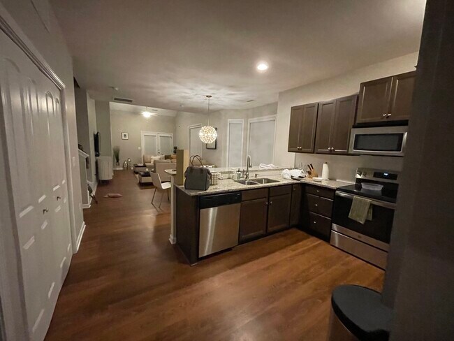 Foto del edificio - 844 Horton Rd