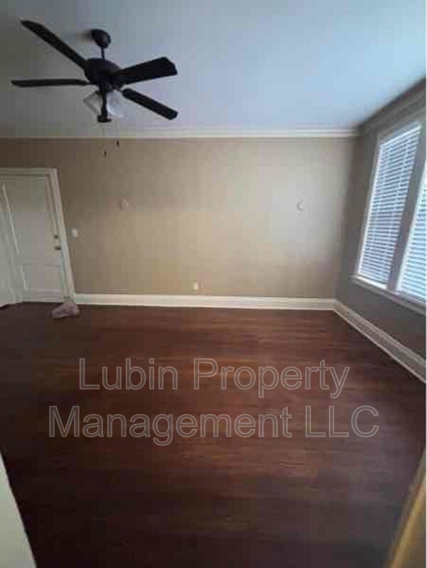 Foto del edificio - 1779 Madison Ave