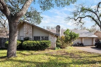 Building Photo - 8109 Ceberry Dr