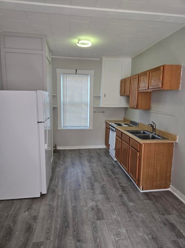 Building Photo - 99 State St