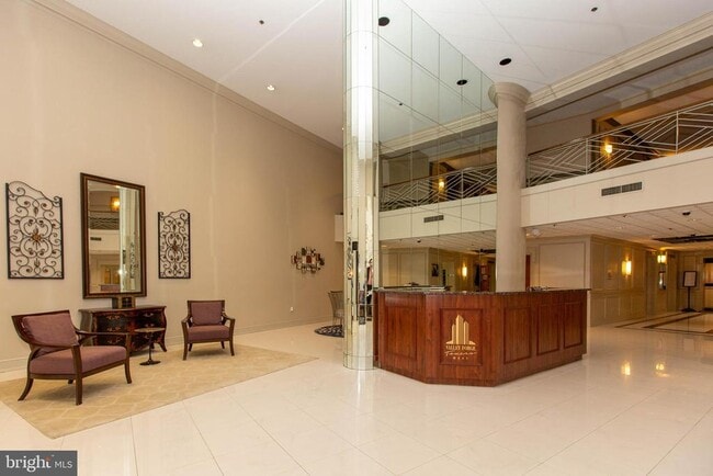 Building Photo - 20930 Valley Forge Cir