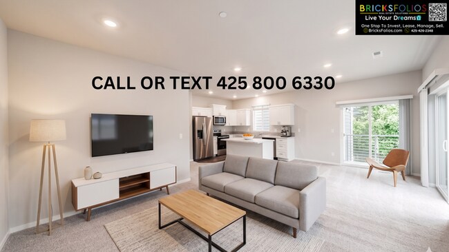Foto del edificio - Comfortable Modern Living Near JBLM & Bangor Base!