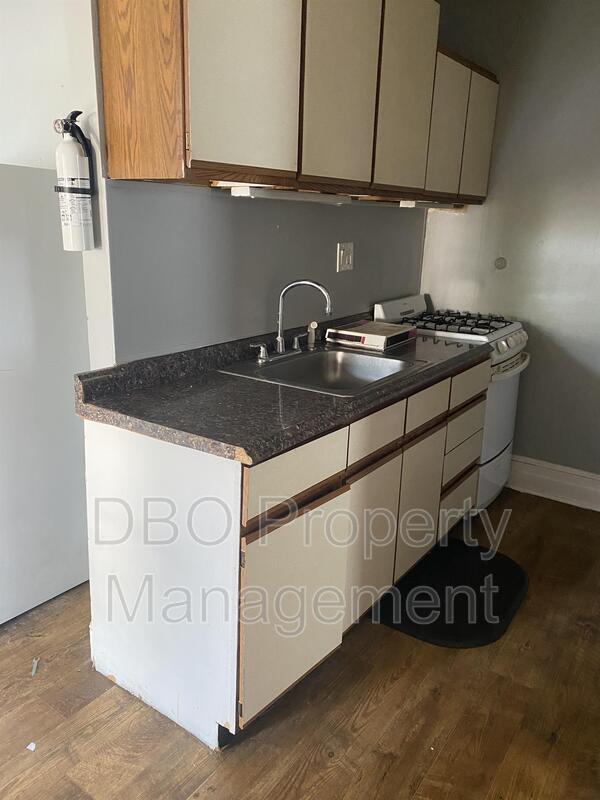 Foto del edificio - 428 Hudson Ave