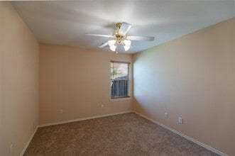 Building Photo - 24523 Rathford Ct