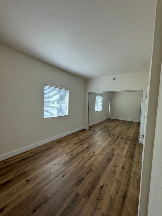 Foto del edificio - Amazing 4 Bedroom 2 Bath Condo in the heart of North Park!