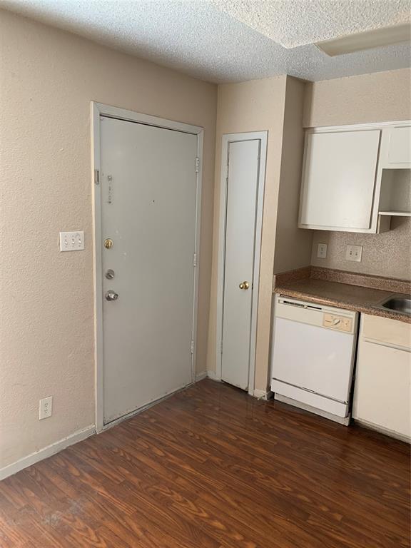 Foto del edificio - 6200 W Tidwell Rd