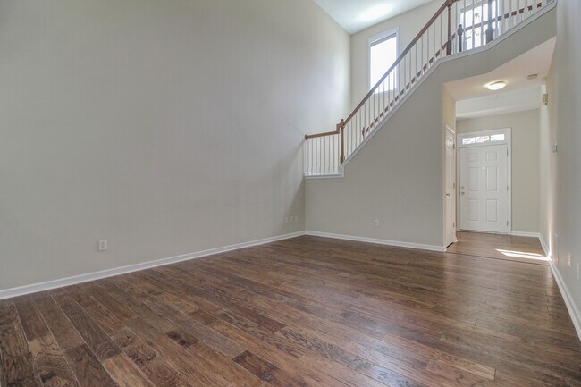 Foto del edificio - 424 Kensington Parc Way