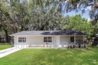 Building Photo - 2013 E Willow Dr