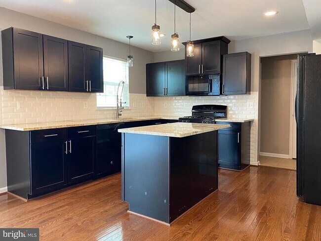 Foto del edificio - 12203 Salt Cedar Ln