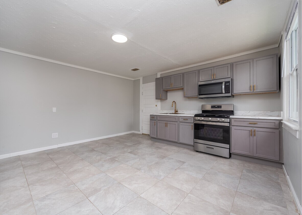 4013 W Forest Park Ave, Baltimore, MD 21207 4013 W Forest Park Ave