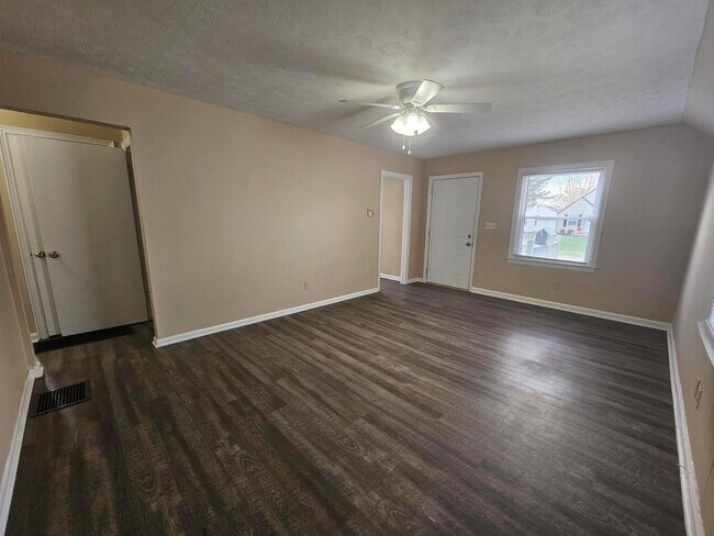 Foto del edificio - 3402 Beulah Rd