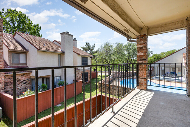 Balcony overlooks community pool - 932 Turtle Cv