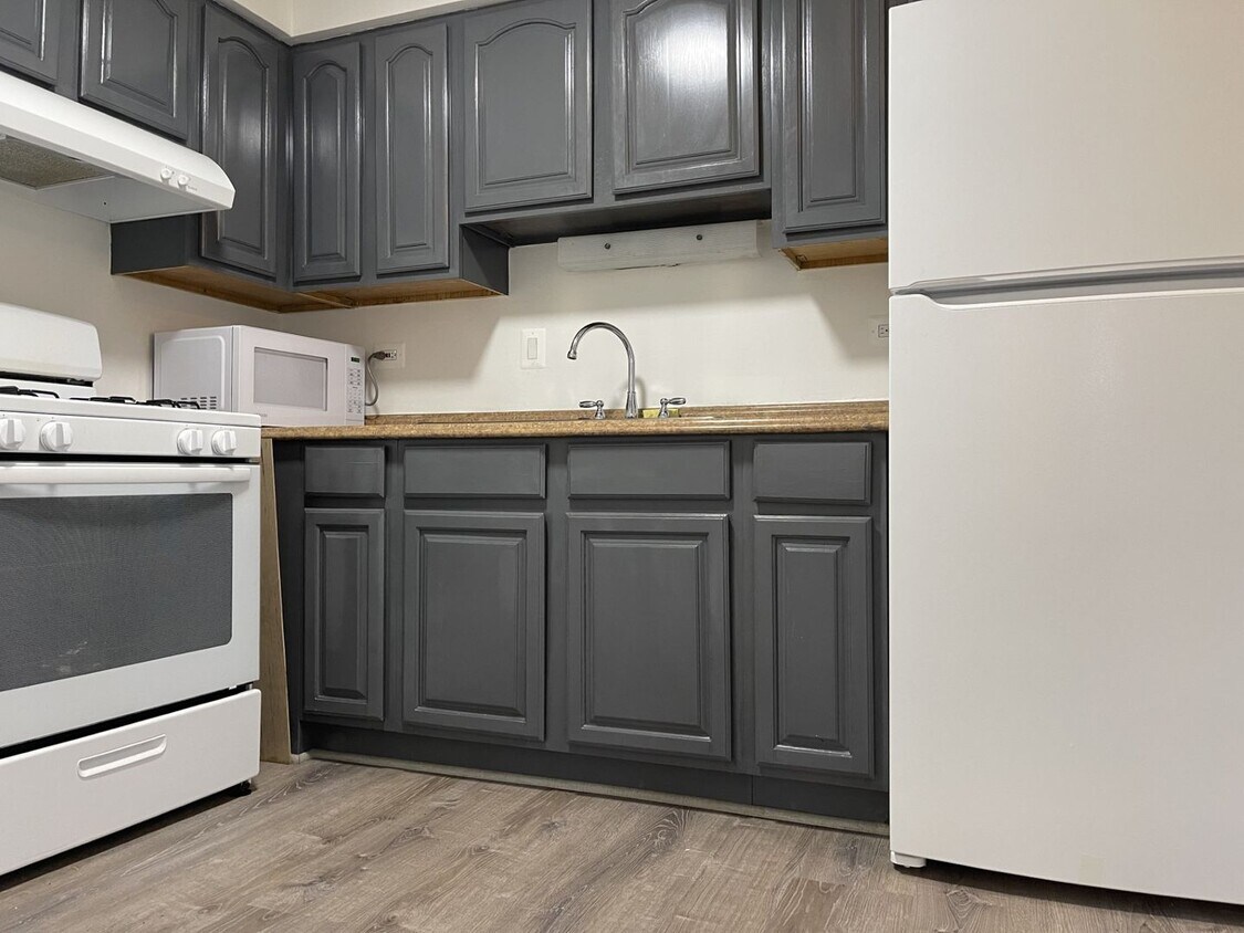 Foto principal - 10404 BUILDING LLC