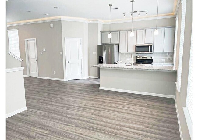 Foto del edificio - 5606 Woodbrook Way
