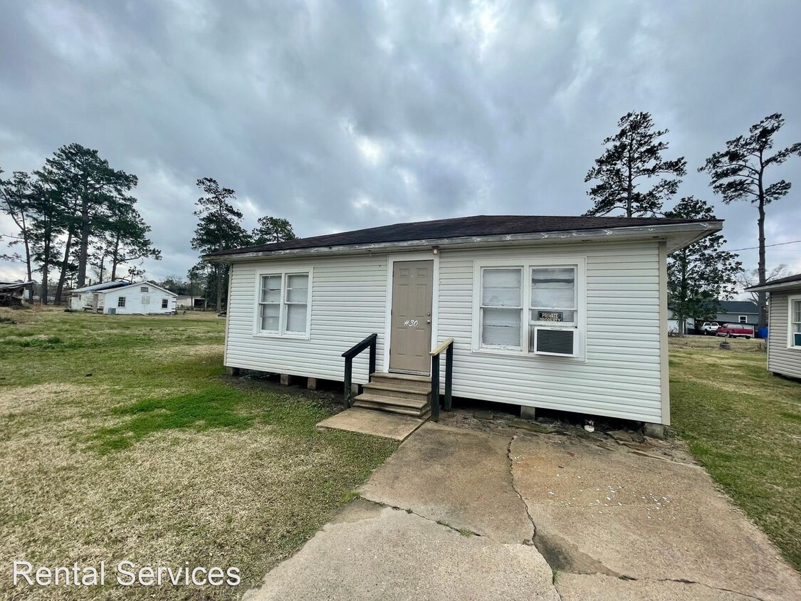 Primary Photo - 2 br, 1 bath House - 485 Old Hwy 90 W Unit 30