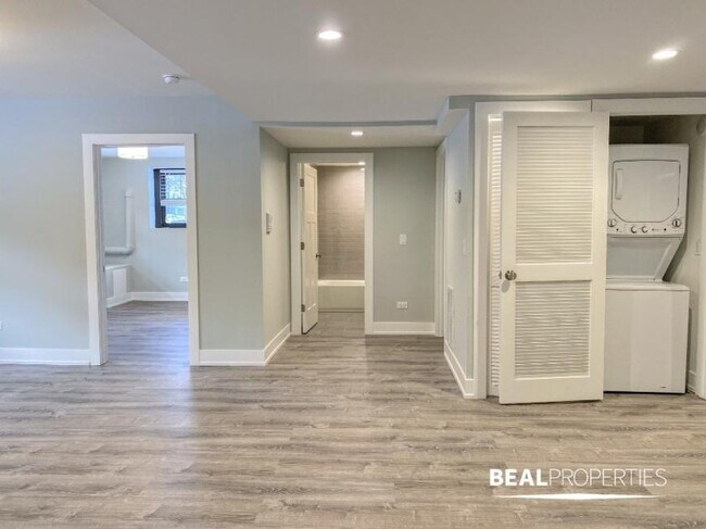 Foto del edificio - 2 bedroom in EVANSTON IL 60202