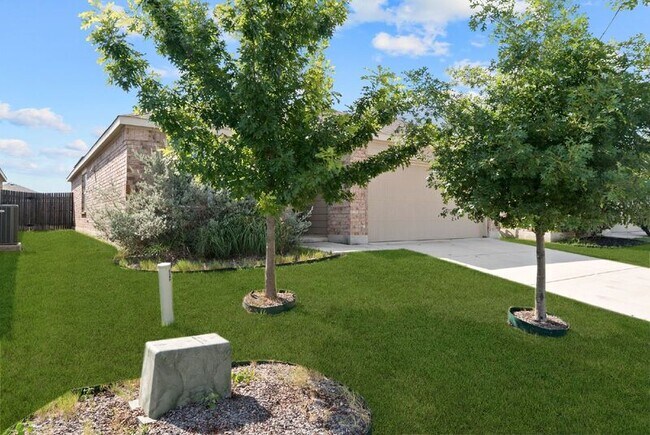 Photo - 8511 Lamus Wheel House