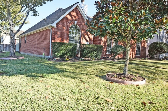 Building Photo - 2003 Gable Hollow Ln