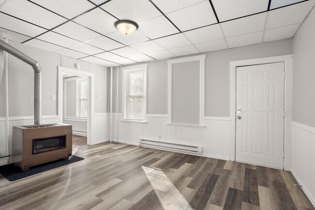 Foto del edificio - 1100 N Van Buren St