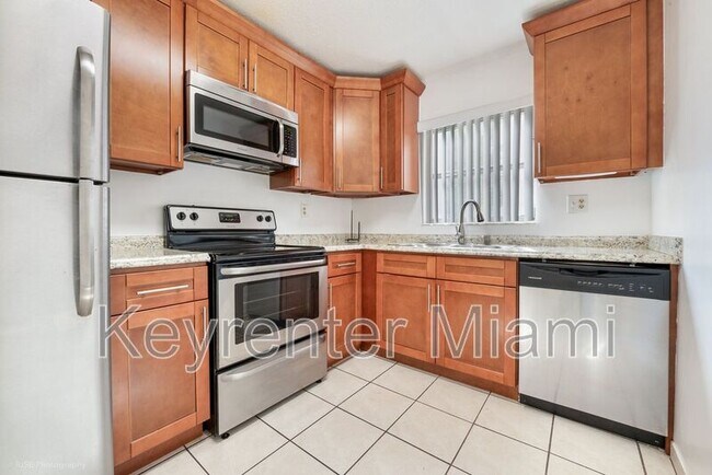 Foto del edificio - 7727 sw 86 St